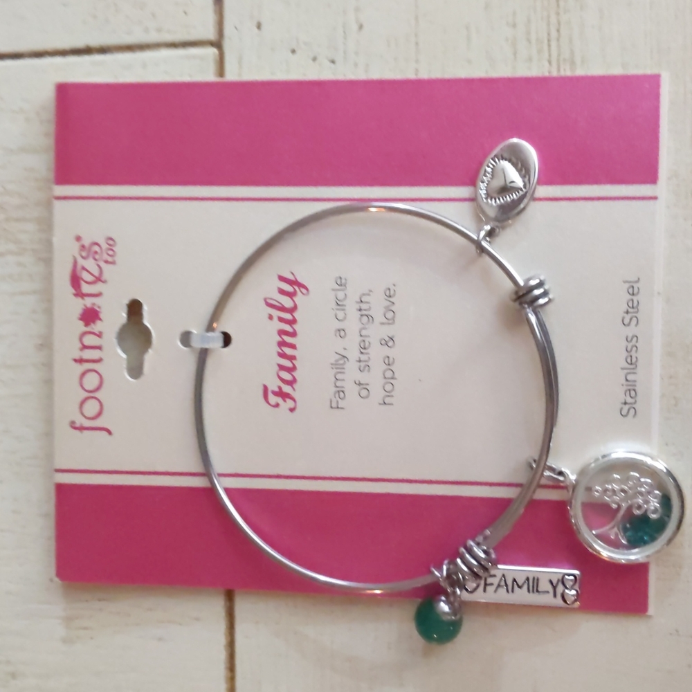bangle bracelet